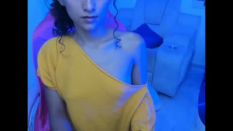 Snapshot of nikita_johnson chatting on February 5, 9:41 pm nikita_johnson online show from February 5, 9:41 pm