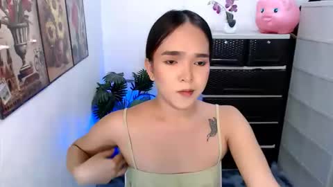 nikitta_morris online show from April 4, 5:49 am