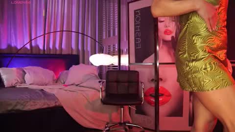 Nikki online show from October 17, 12:08 pm
