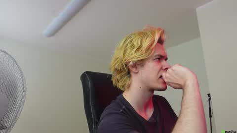 nikki online show from February 21, 8:48 am