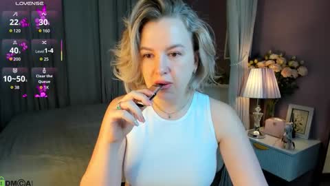 Nikki online show from October 31, 11:50 pm