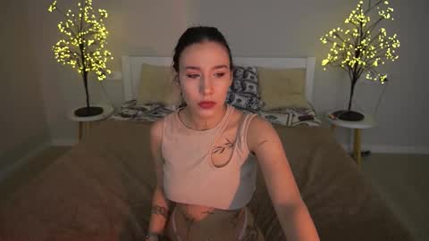 Nikki online show from November 23, 6:46 am