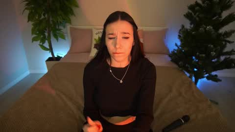 Nikki online show from January 7, 3:25 pm