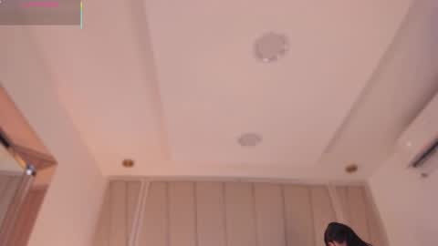 Nikki  online show from March 7, 10:24 am