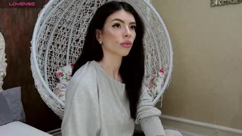 Nikky online show from December 9, 9:39 am