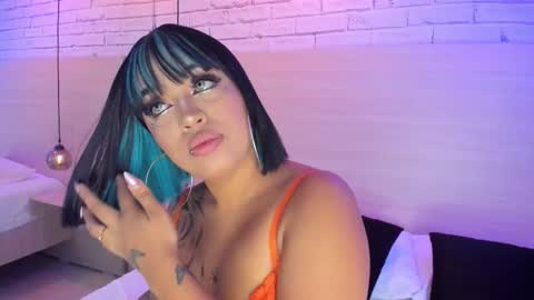 Snapshot of nikkydean chatting on October 4, 3:59 am Nikky Dean online show from October 4, 3:59 am