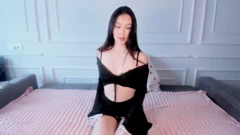 Nikky online show from June 28, 5:02 am