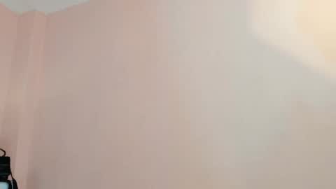 Y E S I online show from March 12, 7:31 pm