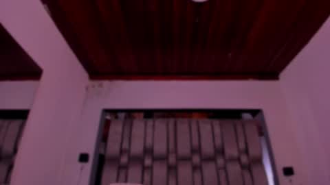 Snapshot of nikkysmiith chatting on January 9, 11:46 am online show from January 9, 11:46 am