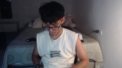 niklaus_wolf online show from September 18, 7:10 am