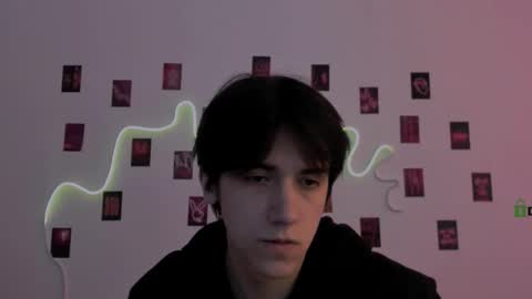 niko_vorn online show from March 1, 10:06 am