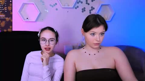 Little Niko  Help me reach my goals online show from November 30, 8:02 pm