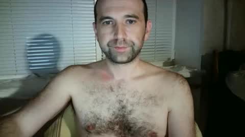 nikolas_vaz online show from November 22, 9:36 pm