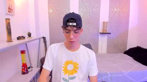    online show from November 11, 4:45 am