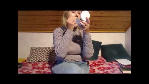 Nikole1 online show from October 27, 9:57 am