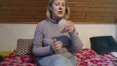 Nikole1 online show from October 28, 10:41 am