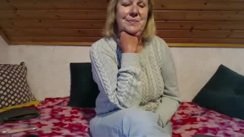 Nikole1 online show from February 28, 11:44 am