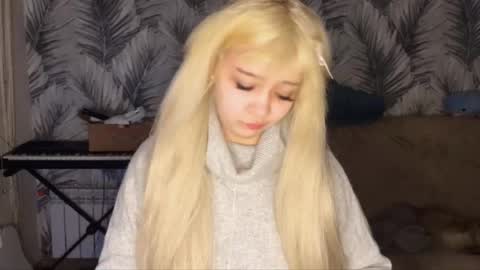 Snapshot of nikoli_naw chatting on May 12, 9:56 pm nikoli_naw online show from May 12, 9:56 pm