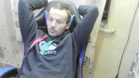 nikolos22 online show from November 15, 10:59 pm