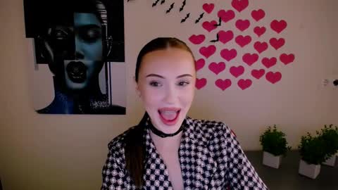 nikonara_ online show from December 23, 2:17 pm