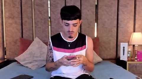 Niko Stone online show from March 28, 2:33 am