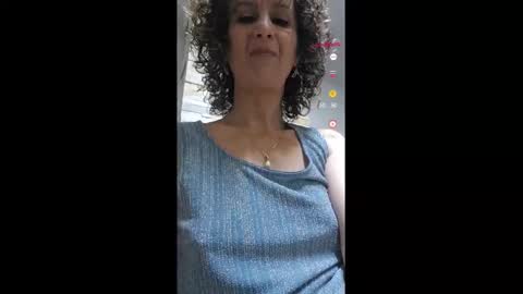 Snapshot of nikpassion123 chatting on February 15, 5:07 pm nikol online show from February 15, 5:07 pm