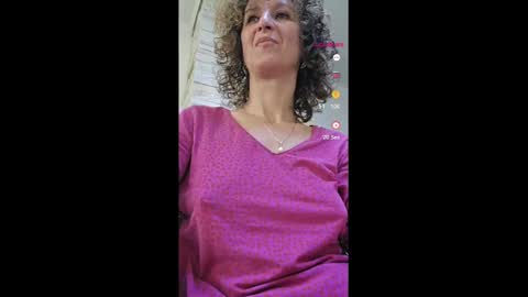 Snapshot of nikpassion123 chatting on February 21, 9:24 am nikol online show from February 21, 9:24 am
