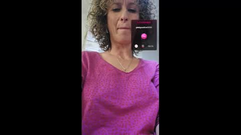 Snapshot of nikpassion123 chatting on February 21, 1:11 pm nikol online show from February 21, 1:11 pm