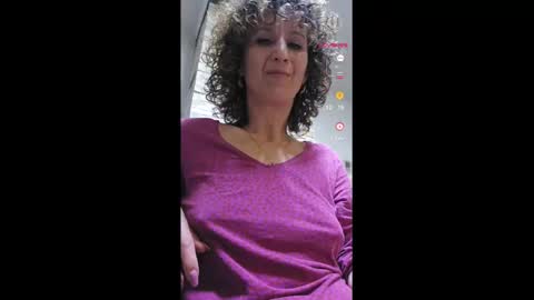 Snapshot of nikpassion123 chatting on February 25, 7:25 pm nikol online show from February 25, 7:25 pm