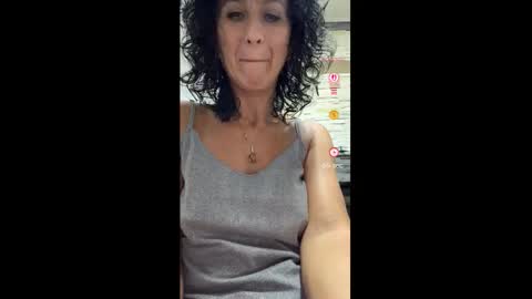 Snapshot of nikpassion123 chatting on October 14, 6:52 pm nikol online show from October 14, 6:52 pm