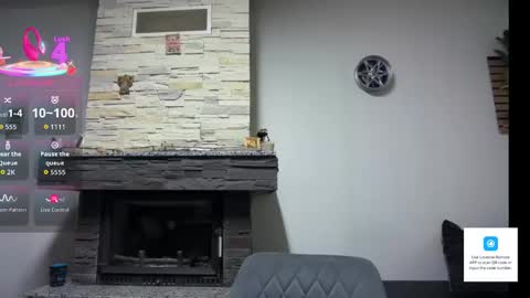 Snapshot of nikpassion123 chatting on November 16, 5:35 am nikol online show from November 16, 5:35 am