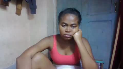 nilah online show from May 21, 5:09 pm