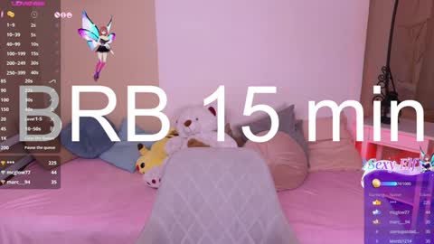 Snapshot of nillie_kelly chatting on December 2, 11:40 pm Nillie online show from December 2, 11:40 pm