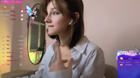 Snapshot of nillie_kelly chatting on December 11, 8:50 pm Nillie online show from December 11, 8:50 pm