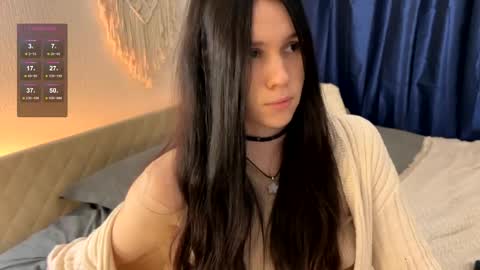 Jennet online show from December 1, 7:36 pm