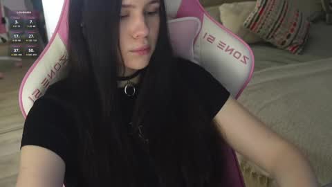 Jennet online show from February 21, 2:59 pm