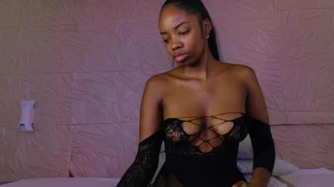 Snapshot of nina_bae_ chatting on July 11, 8:44 pm nina_bae_ online show from July 11, 8:44 pm