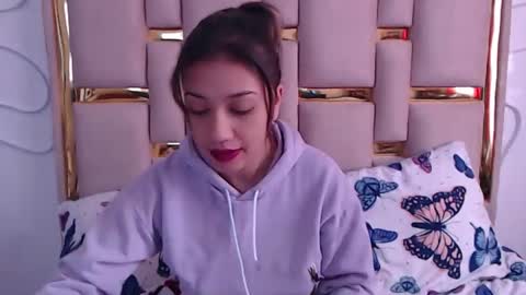 Nina Carther online show from October 29, 1:24 pm