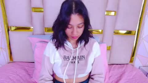 Nina Carther online show from March 31, 10:59 am