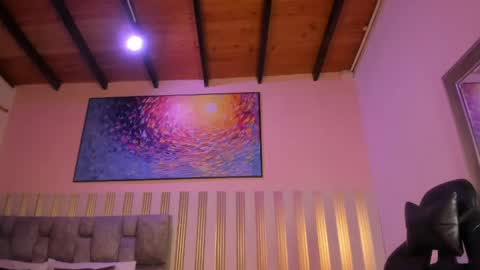 nina_glow_ online show from April 17, 11:35 am