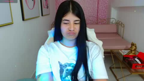 Nina online show from April 14, 1:11 am