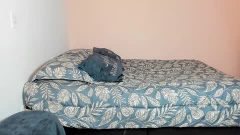  Nina  online show from November 18, 7:07 pm