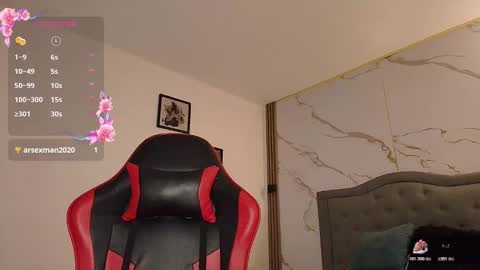  N I N A online show from November 29, 4:21 pm