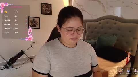  N I N A online show from December 17, 3:18 pm