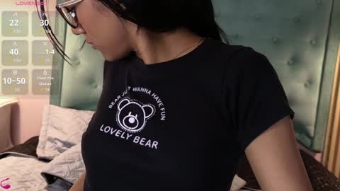 NINA BRAVU online show from April 29, 1:37 pm