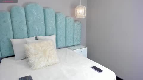 Snapshot of ninacrave_ chatting on January 10, 3:08 am Nina online show from January 10, 3:08 am