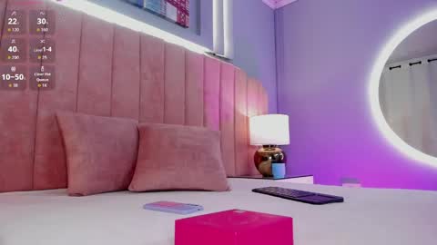 Nina  online show from April 2, 3:04 am