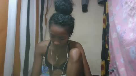 ninaeaa online show from December 19, 6:15 pm