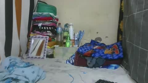 ninaeaa online show from February 23, 7:33 pm