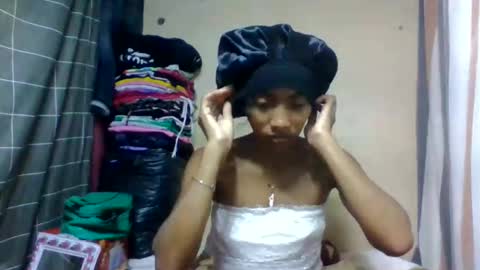 ninaeaa online show from May 26, 2:02 pm